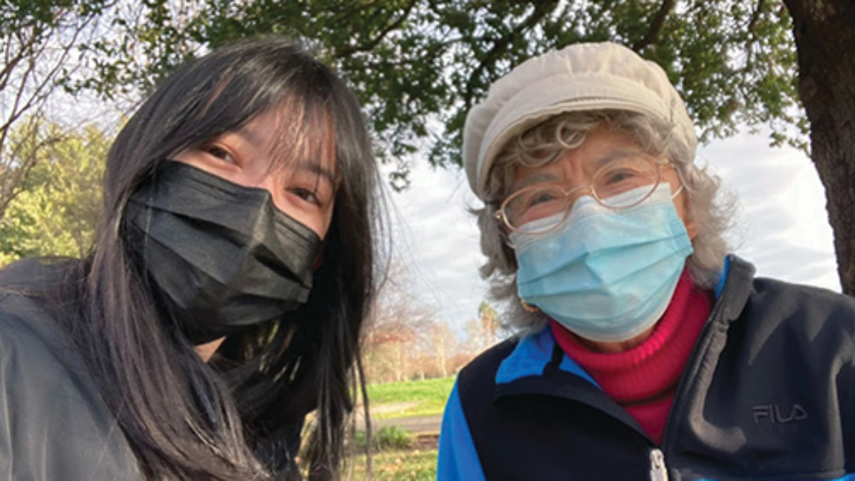 Ella Avenell and Jessie Lee